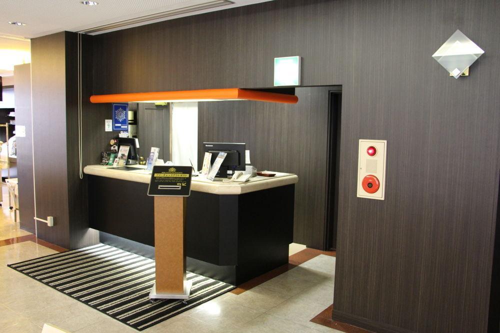 Apa Hotel Tokushima Ekimae Exterior foto