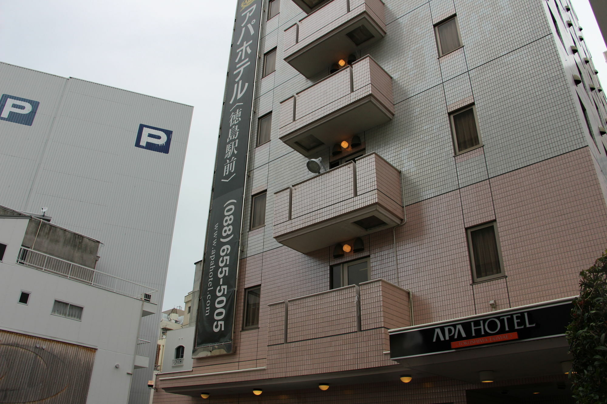 Apa Hotel Tokushima Ekimae Exterior foto